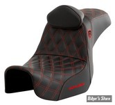 -  SELLE SADDLEMAN - DYNA 06/17 - SEAT PRO SERIE SDC GRIPPER - AVEC DOSSIER PILOTE - DOUBLE DIAMOND - NOIR  / COUTURES ROUGE - SC80604REDRT