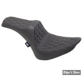 - SELLE DRAG SPECIALTIES - PREDATOR III SEAT - SOFTAIL 84/99 -  DOUBLE DIAMOND  NOIR / COUTURES : ARGENT