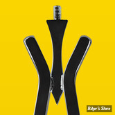 X - MONTANT DE SISSY BAR - CYCLE VISIONS - MULTITUDE - LARGEUR 8 1/4" À 8 3/4" - HAUTEUR : 18" - NOIR