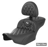 - SELLE SADDLEMEN - ROADSOFA CF STYLE LS - Carbon Fiber -  EXTENDED REACH SEAT - TOURING 2023UP - NOIR CARBON FIBER / COUTURES BLANCHES - AVEC DOSSIER - 823-07-207B6