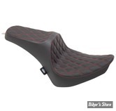 SELLE DRAG SPECIALTIES - PREDATOR III SEAT - SOFTAIL 00/17 - DOUBLE DIAMOND / COUTURES : ROUGE