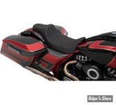SELLE DRAG SPECIALTIES - TOURING 08UP - PREDATOR III 2UP SEAT - EXTENDED REACH - DOUBLE DIAMOND - VINYL / COUTURE : ARGENT - 0801-1261