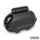 DOC A / PIÈCE N° 36A - CARTER DE DEBRAYAGE - OEM 25800054 / 25800055 / 25800057 / 257000179 - M8 TOURING 2014/2020 - ROLAND SANDS DESIGN - RACE SERIE - BLACK OPS - 0066-2037-SMB