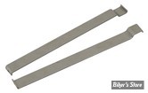 - Emblèmes de réservoir - 40/46 - OEM 61785-92T : KIT DE MONTAGE