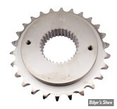 - PIGNON DE SORTIE DE BOITE 26 DENTS - DYNA / SOFTAIL / TOURING 06UP - DEPORT : 0.425" (10.80mm)
