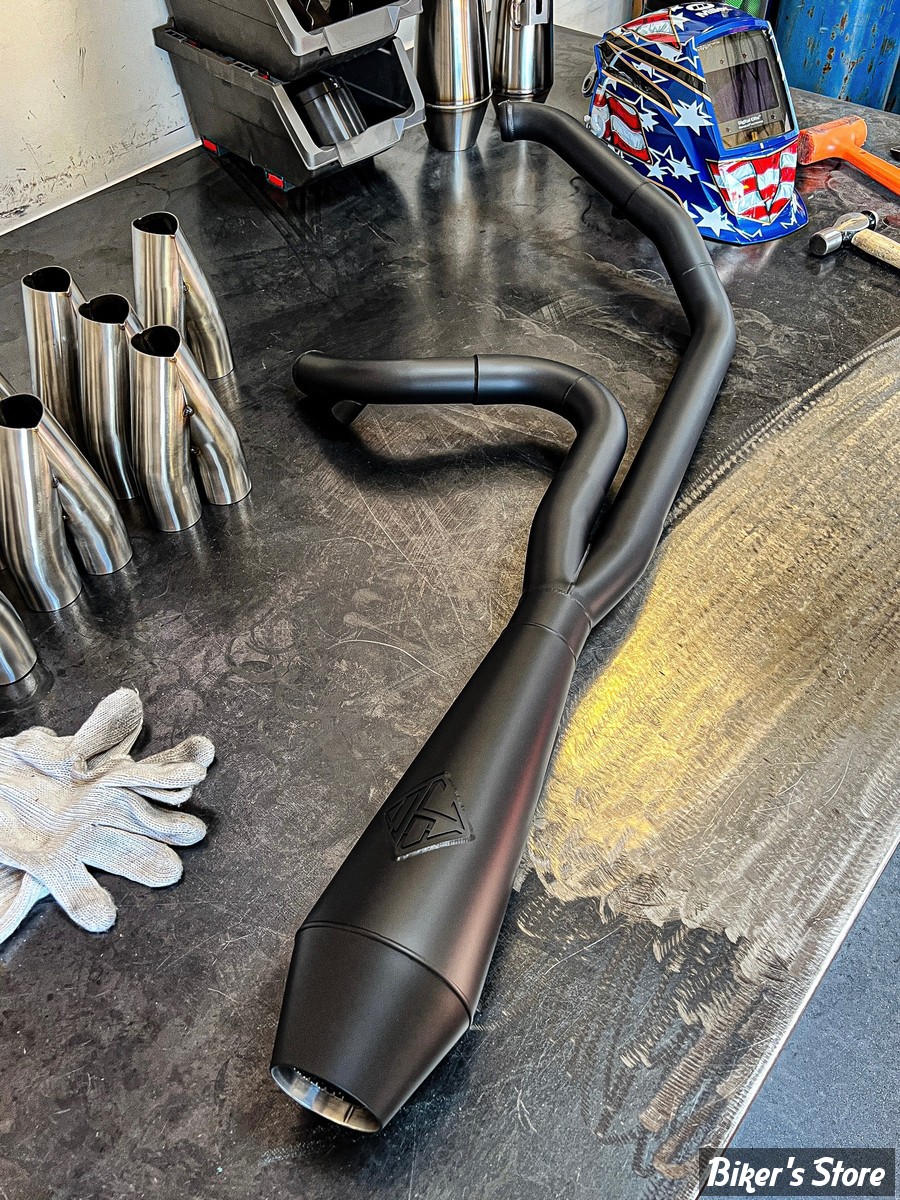 - ECHAPPEMENT - SP CONCEPTS EXHAUST SYSTEM - TOURING M8 2017UP - BIG BORE - WORKS EDITION - PRO FLO - NOIR - SPC-2-003-BPF