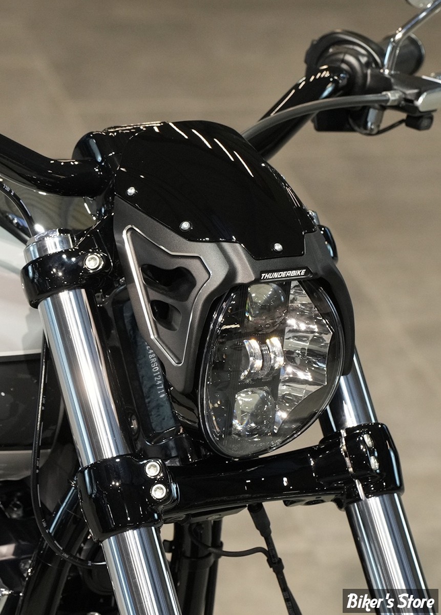 - TETE DE FOURCHE - SOFTAIL MILWAUKEE EIGHT BREAKOUT FXBR/S 18UP - THUNDERBIKE - Windshield Kit GP - FINITION :   NOIR SATIN - 42-74-100