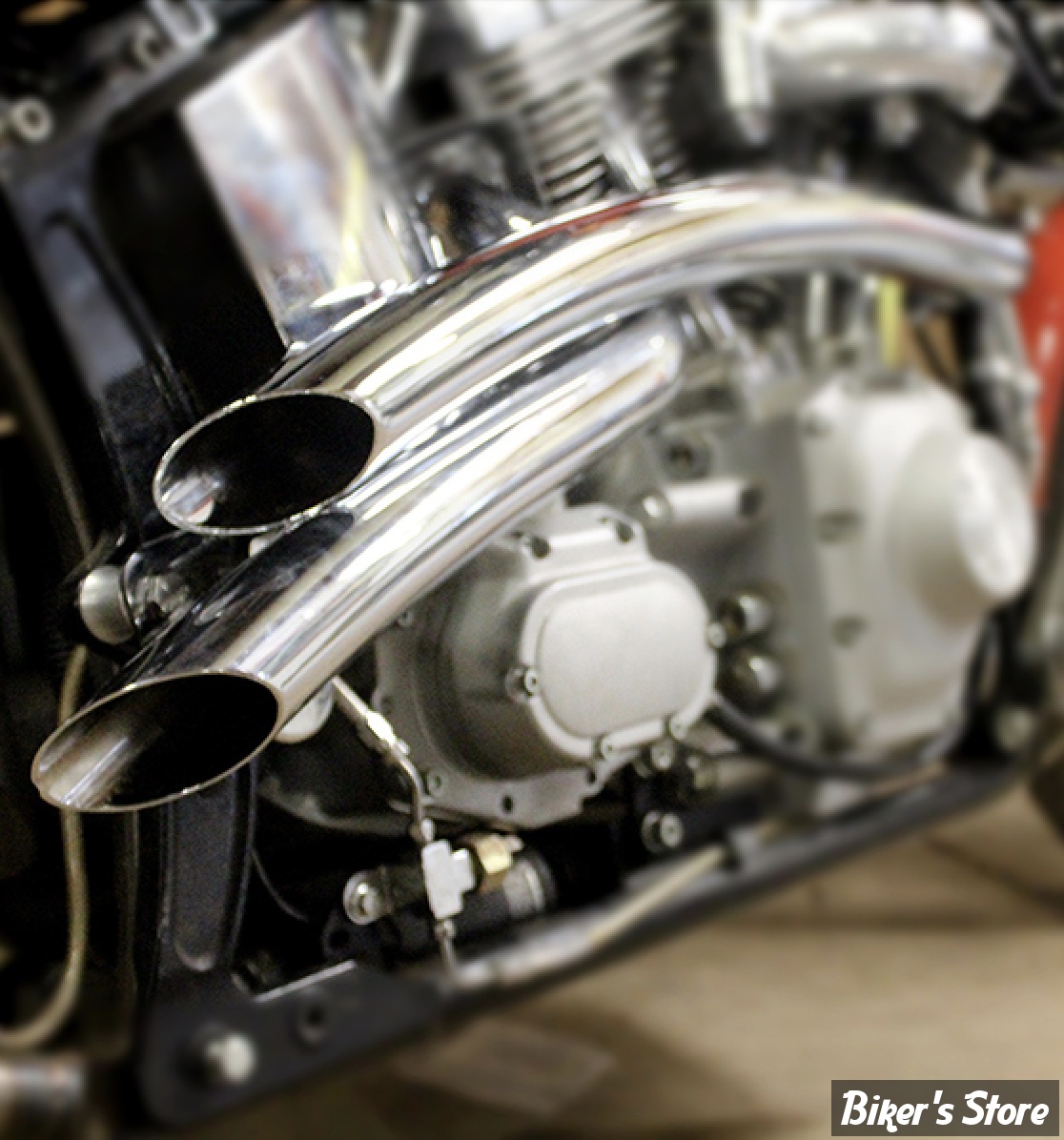 - ECHAPPEMENT  - V-TWIN / Wyatt Gatling  - SOFTAIL 86/17 - Curved Radius 2" Drag Pipe Set - 30-0009 - CHROME