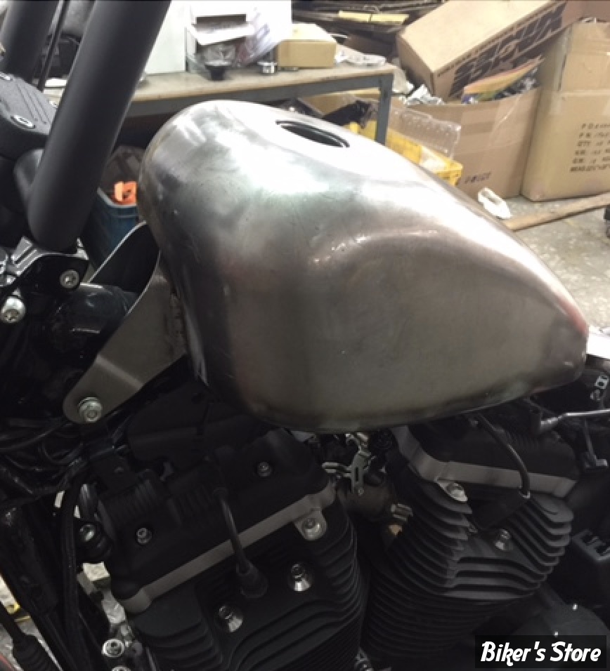 RESERVOIR D'ESSENCE - 2.4 GALLONS / 8.70 LITRES - SPORTSTER 07/22 - OEM 00000-00 - 2.4 Gallon Gas TanK