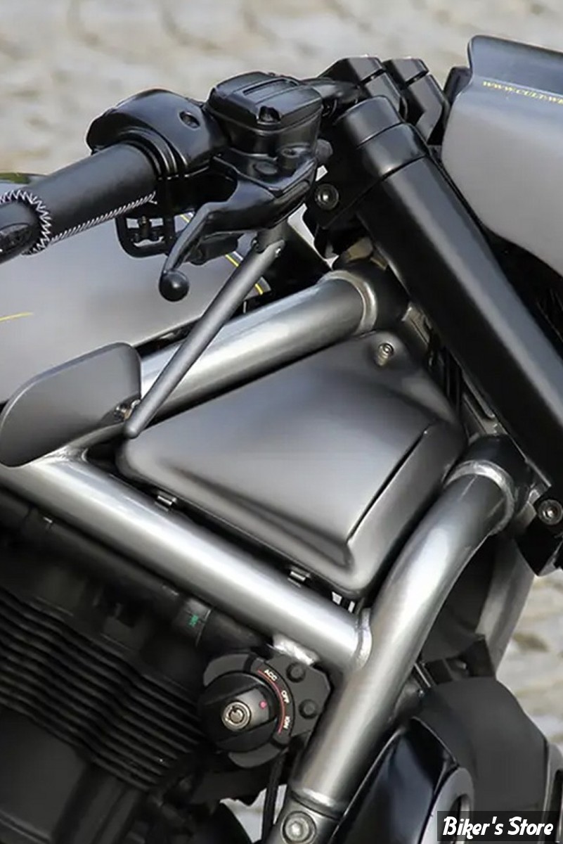 CACHES CADRE / ECOPES AVANT - V-ROD - CULT WERK - Ram Air - VERSION : GT - HD-ROD003