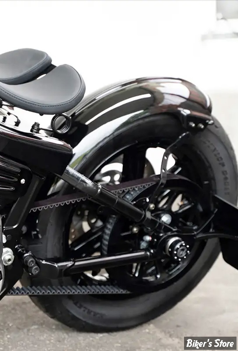 - GARDE BOUE ARRIERE - SOFTAIL MILWAUKEE-EIGHT® FXBB / FXST / FLSL 18UP - CULT WERK - OLD SCHOOL - NOIR BRILLANT - HD-BRO132