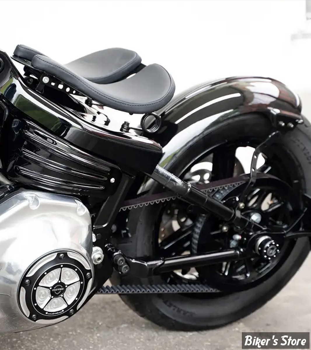 - GARDE BOUE ARRIERE - SOFTAIL MILWAUKEE-EIGHT® FXBB / FXST / FLSL 18UP - CULT WERK - OLD SCHOOL - Cult-Werk, rear fender conversion kit  Old School - NOIR BRILLANT - HD-BRO133