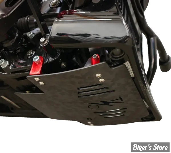 SABOT DE PROTECTION CARTER - THRASHIN - FLTRX/SE/STSE / FLHX/S/SE 24UP - CARBONE FORGEE / SUPPORT ROUGE - TSC-3035-2