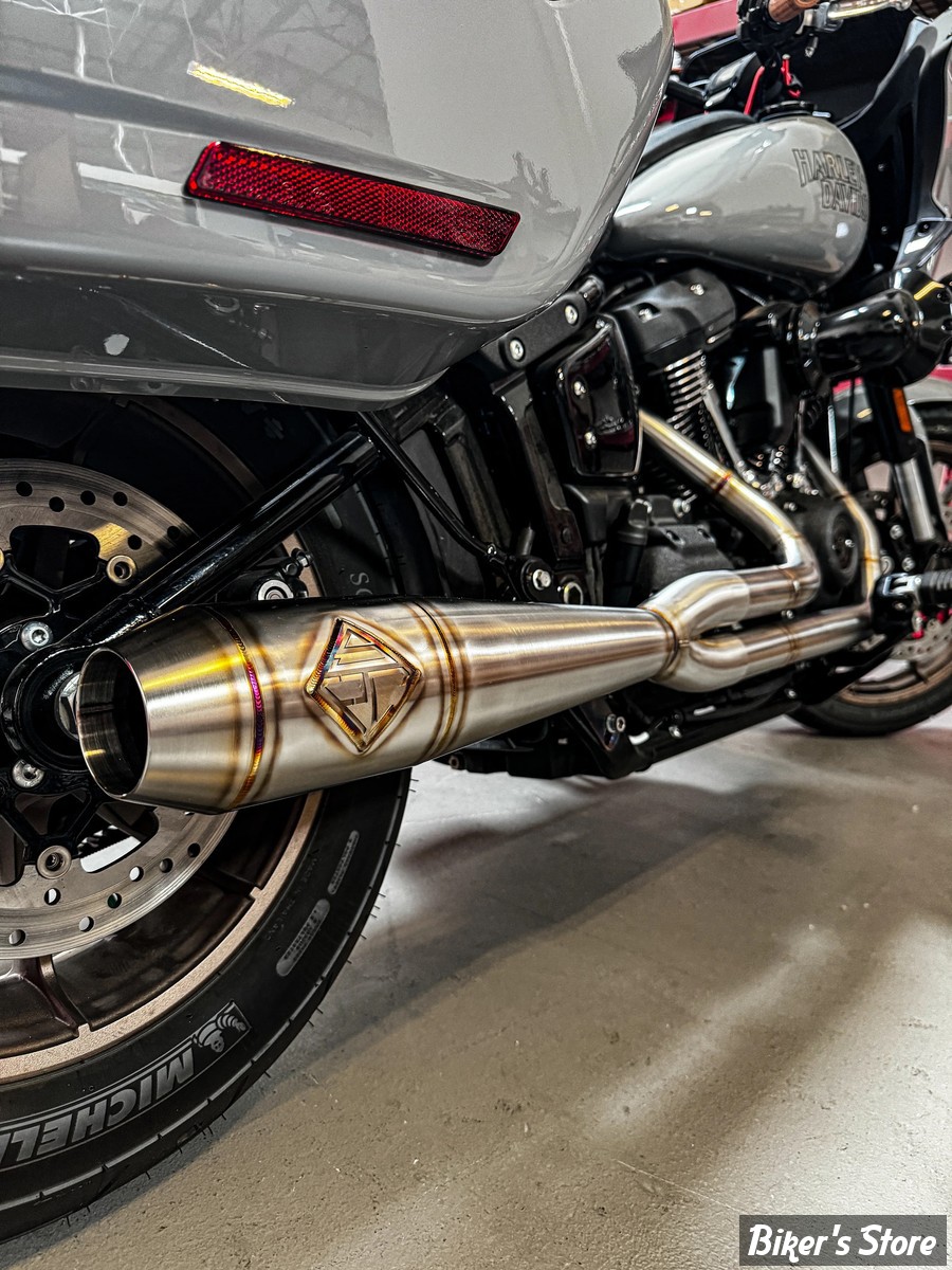 - ECHAPPEMENT - SP CONCEPTS EXHAUST SYSTEM - SOFTAIL M8 2018UP - MID LENGTH ELSINORE - INOX - SPC-1-003-M-ST