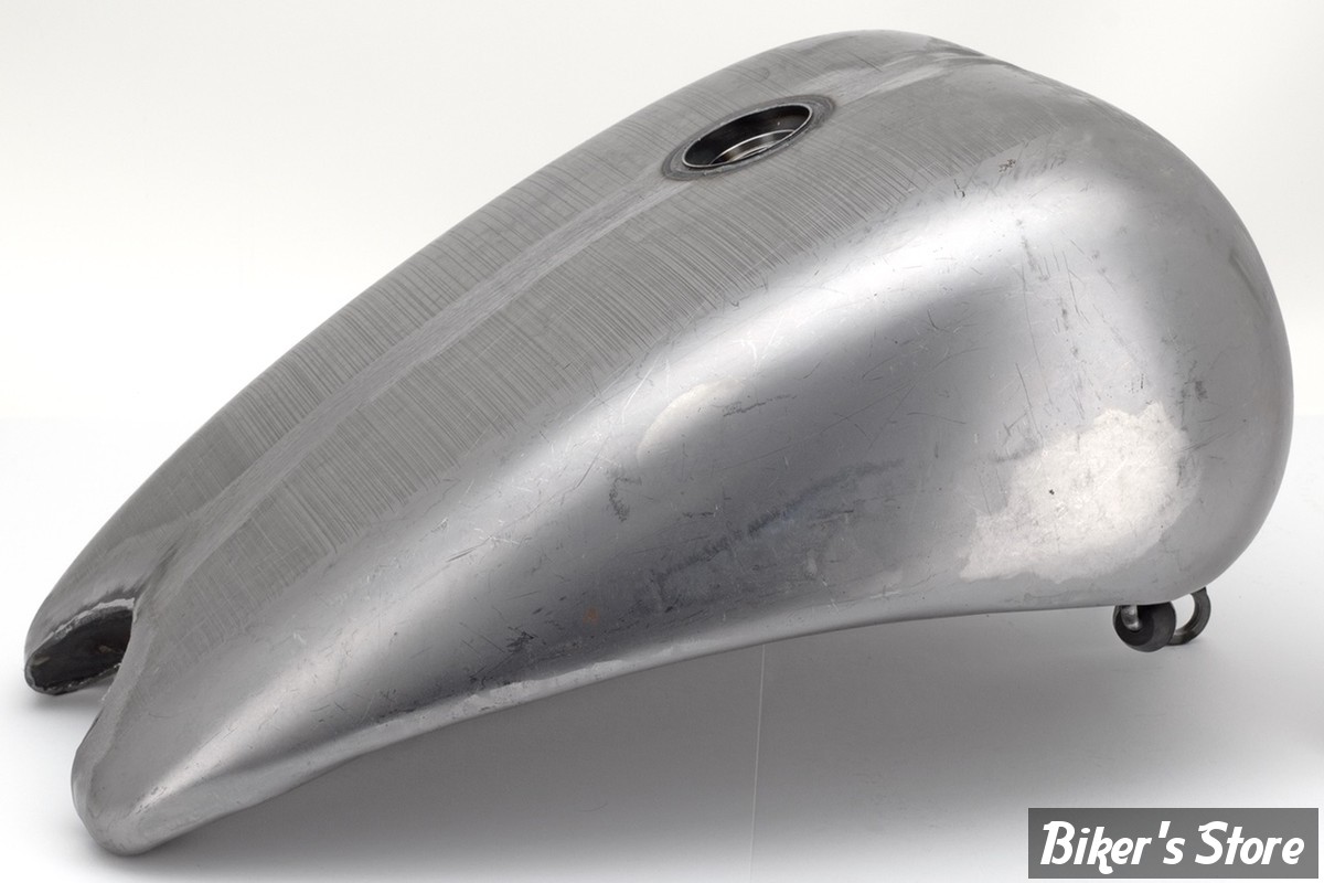 RESERVOIR D'ESSENCE - 4.2 GALLONS - SOFTAIL 1984/1999 - ALLONGÉ DE 2" / EN UNE PARTIE - CAPACITE : 4.2 GALLONS - BOUCHON POP UP CENTRAL  A PEINDRE